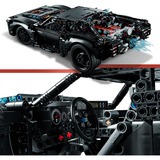 LEGO 42127 Technic Batmans Batmobil, Konstruktionsspielzeug Bausatz aus dem Batman-Film von 2022 mit Leuchtsteinen