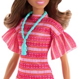 Mattel Barbie Teresa - So Schmeckt Freundschaft, Puppe mit Accessoires