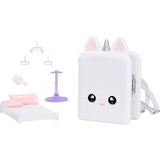 MGA Entertainment Na! Na! Na! Surprise 3-in-1 Backpack Bedroom Unicorn Whitney Sparkles, Puppe 