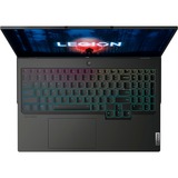 Lenovo Legion Pro 7 16ARX8H (82WS001CGE), Gaming-Notebook grau, Windows 11 Home 64-Bit, 240 Hz Display, 512 GB SSD