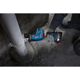 Bosch Professional Akku-Säbelsäge GSA 18V-24 Professional solo, 18Volt blau/schwarz, ohne Akku und Ladegerät, in L-BOXX