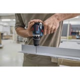 Bosch Professional Akku-Bohrschrauber GSR 12V-32 FC Professional, 12Volt blau/schwarz, 2x Li-Ionen Akku 2,0Ah, L-BOXX, Metallbohrfutteraufsatz, Bohrhammeraufsatz 