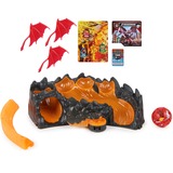 Spin Master Bakugan 2023 Training Set mit Core Ball Titanium Dragonoid vom Drachen-Clan, Geschicklichkeitsspiel Trainingslandschaft mit individuell zusammenstellbarer Actionfigur und Sammelkarten