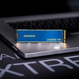 ADATA LEGEND 700 1 TB, SSD blau/gold, PCIe 3.0 x4, NVMe 1.3, M.2 2280