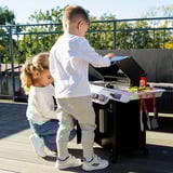 Theo Klein Weber-Grill Genesis aus Holz (MDF), Spielküche schwarz/grau