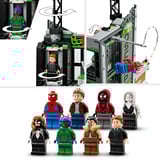 LEGO 76324 Marvel Super Heroes Spider-Man vs. Oscorp, Konstruktionsspielzeug 