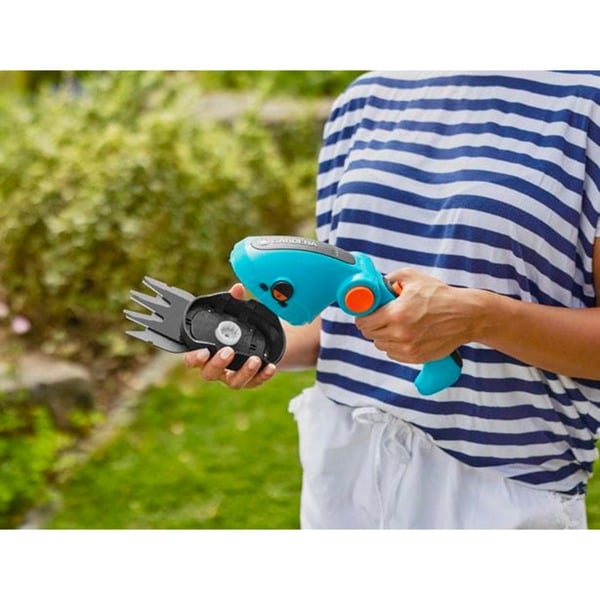 GARDENA AkkuGrasschere ComfortCut Li, 3,6Volt, Set mit Strauchmesser