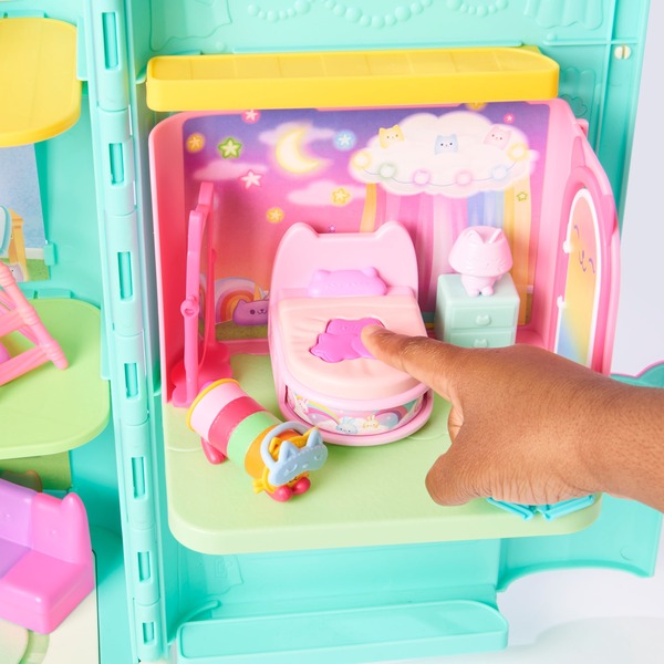 Spin Master Gabby's Dollhouse Deluxe Room Schlafzimmer , Spielfigur mit